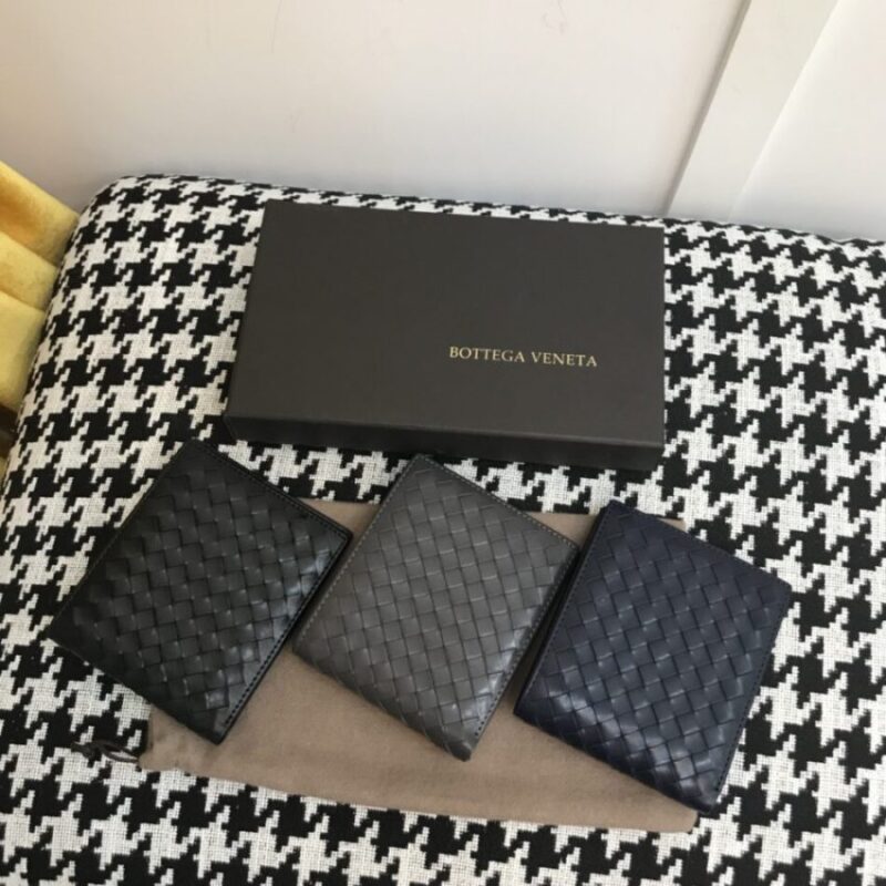 Replica Bottega Veneta Intrecciato Bi-Fold Wallet - Best Fake Designer Bags