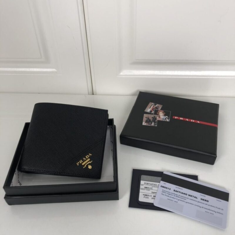 Replica Prada BiFold Wallet Black - Best Fake Designer Bags