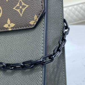 Replica Louis Vuitton Robusto Briefcase - high-end fake designer purse