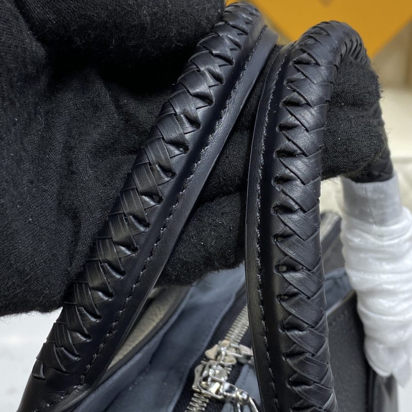 Replica Louis Vuitton Humea Black - top-tier luxury replica shoulder bag