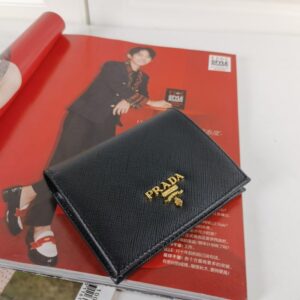 Replica Prada Saffiano Two Fold Wallet - Best Fake Designer Bags