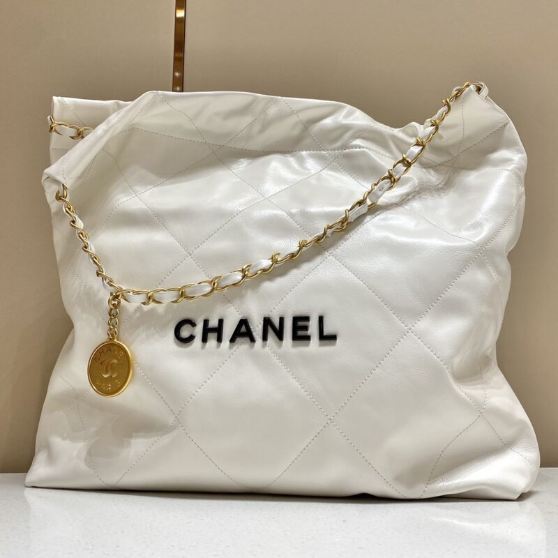 Replica CHANEL 22 Small Handbag White - Best Fake Designer Bags