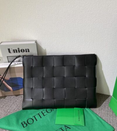 Replica Bottega Veneta Cassette Clutch Black - Best Fake Designer Bags