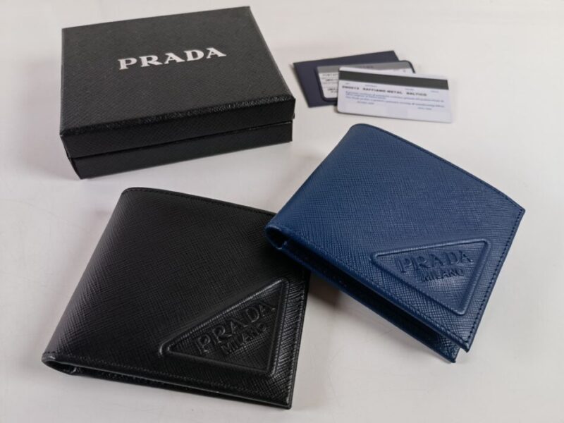 Replica Prada BiFold Wallet - Best Fake Designer Bags