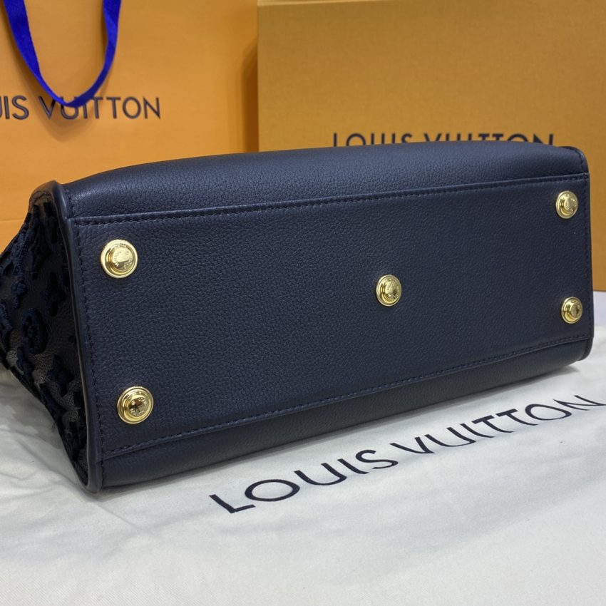 Replica Louis Vuitton On My Side Black All - ultra-realistic fake designer tote