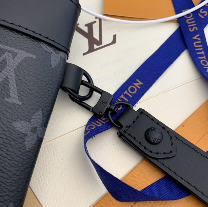 Replica Louis Vuitton To Go Pochette Black - best quality luxury bag dupe