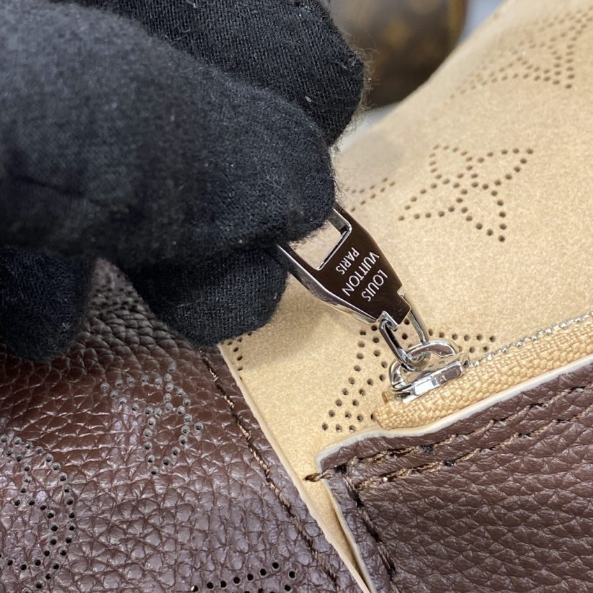 Replica Louis Vuitton Carmel Brown - premium-grade designer purse dupe