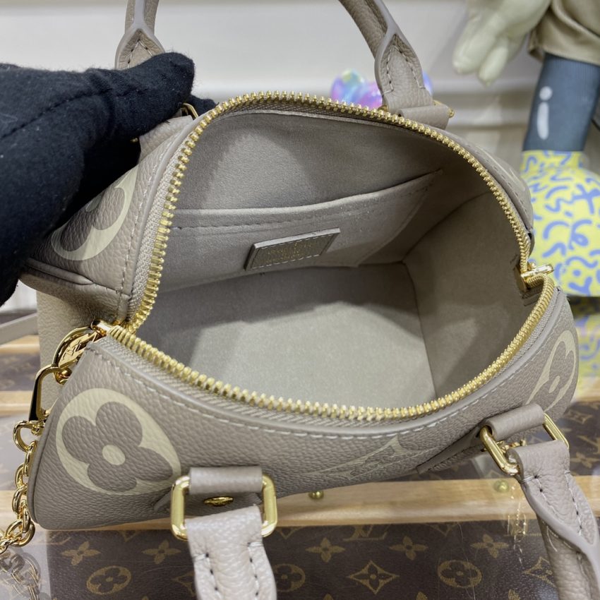Replica Louis Vuitton Speedy Bandouliere 20 Milk Beige 2 Replica Louis Vuitton Speedy Bandouliere 20 Milk Beige - top-tier luxury replica shoulder bag