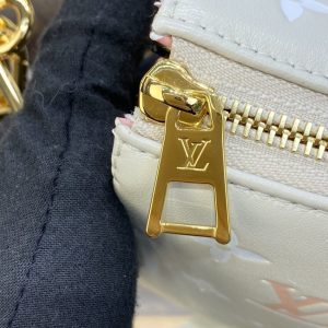 Replica Louis Vuitton Coussin Light Blue - realistic designer-inspired fake bag