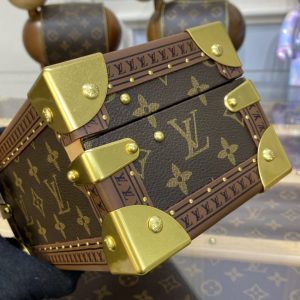 Replica Louis Vuitton Coffret Trésor 24 Red - authentic-look luxury purse replica