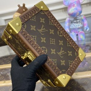 Replica Louis Vuitton Coffret Trésor 24 Red - premium-grade designer purse dupe