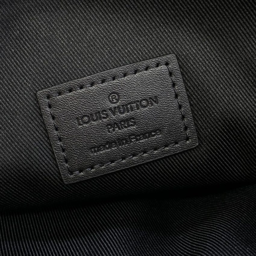 Replica Louis Vuitton Takeoff Pouch Black - best-selling designer handbag dupe