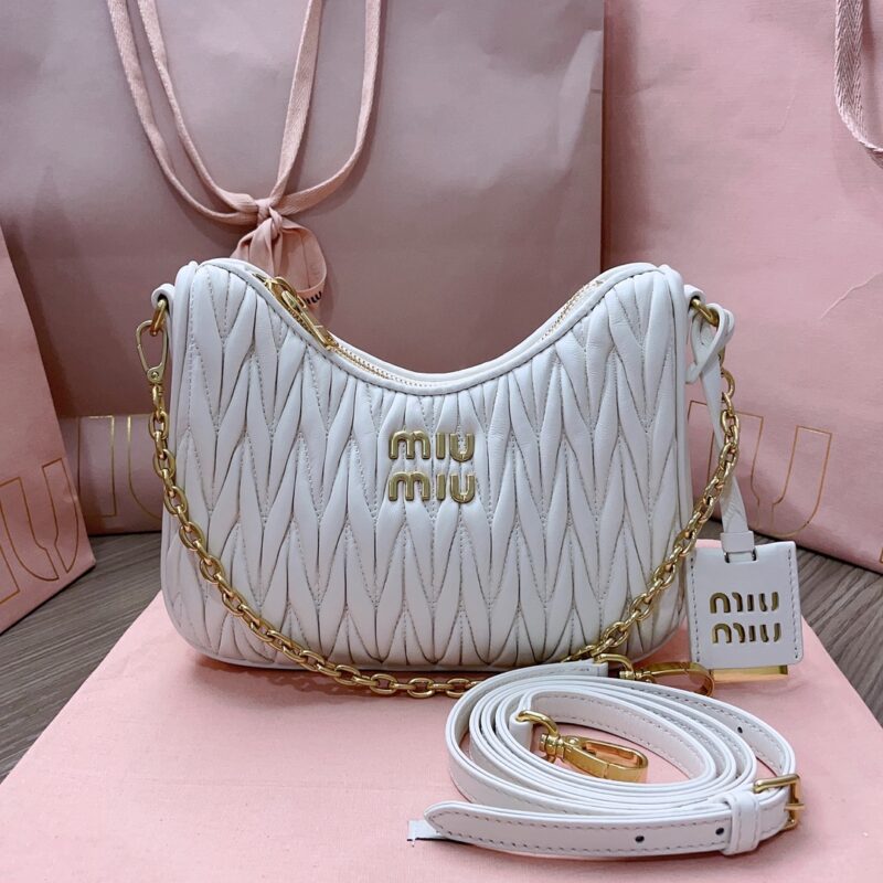 Replica Miu Miu Matelassé White - Best Fake Designer Bags