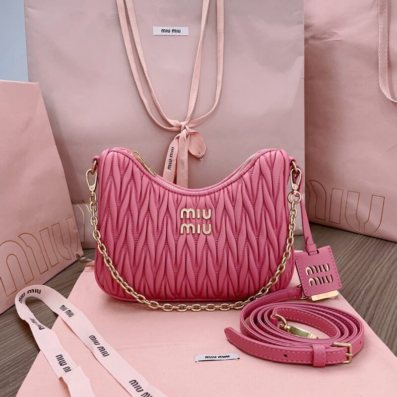 Replica Miu Miu Matelassé Pink - Best Fake Designer Bags
