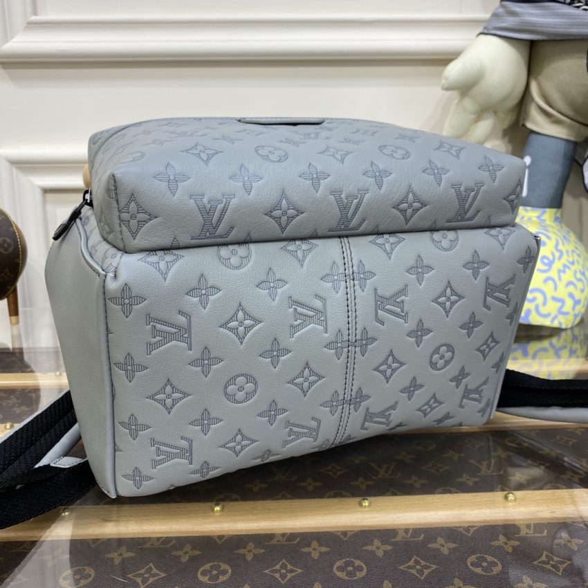 Replica Louis Vuitton Discovery Backpack White - high-accuracy replica luxury purse