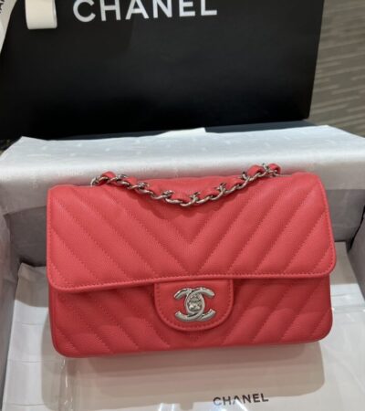 Replica CHANEL Classic Flap V 20cm Red - Best Fake Designer Bags