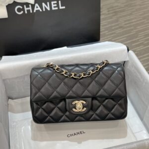 Replica CHANEL Classic Flap 20cm Black - Best Fake Designer Bags