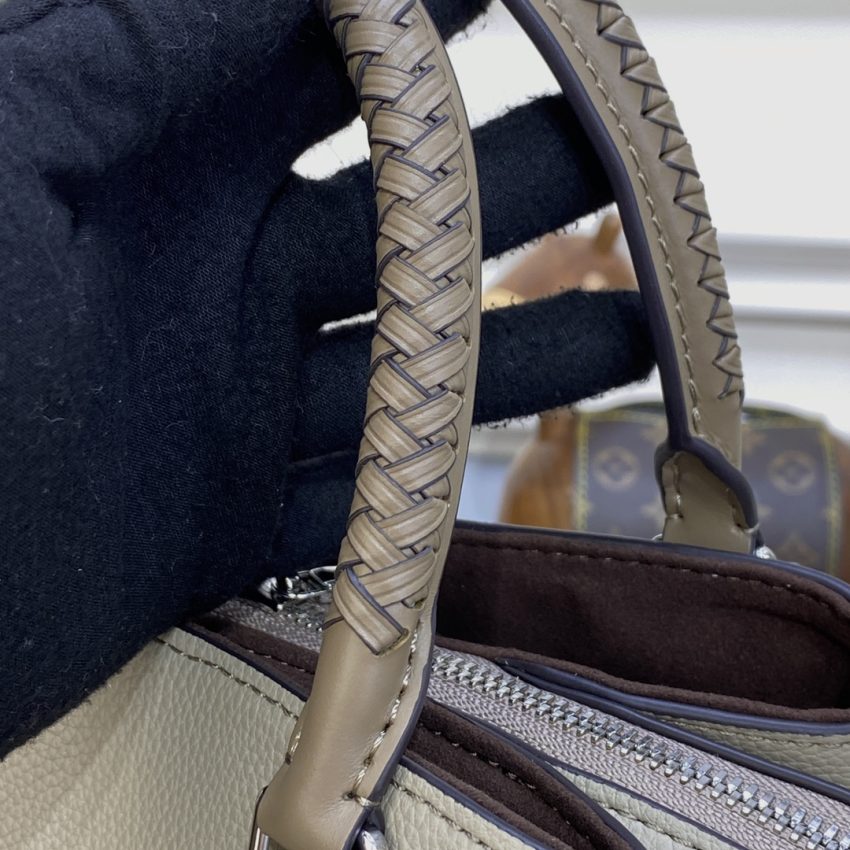 Replica Louis Vuitton Humea Beige - ultra-realistic fake designer tote