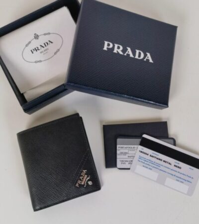 Replica Prada Saffiano Short Wallet - Best Fake Designer Bags