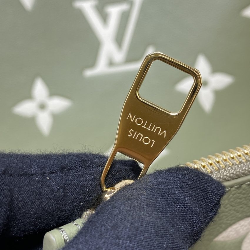 Replica Louis Vuitton Neverfull MM Green - top-tier luxury replica shoulder bag