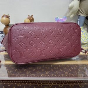 Replica Louis Vuitton Neverfull MM Bordeaux 5 Replica Louis Vuitton Neverfull MM Bordeaux - premium-grade designer purse dupe
