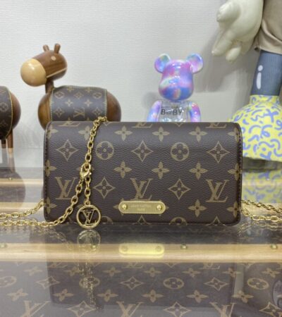 Replica Louis Vuitton Wallet On Chain Lily Brown - Best Fake Designer Bags