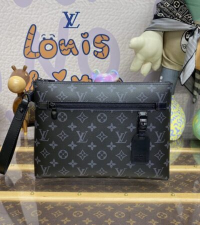 Replica Louis Vuitton Takeoff Pouch - Best Fake Designer Bags