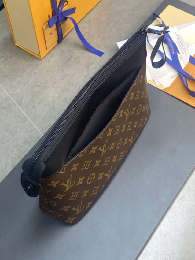 Replica Louis Vuitton Pochette Voyage Souple Brown - 1:1 designer replica handbag