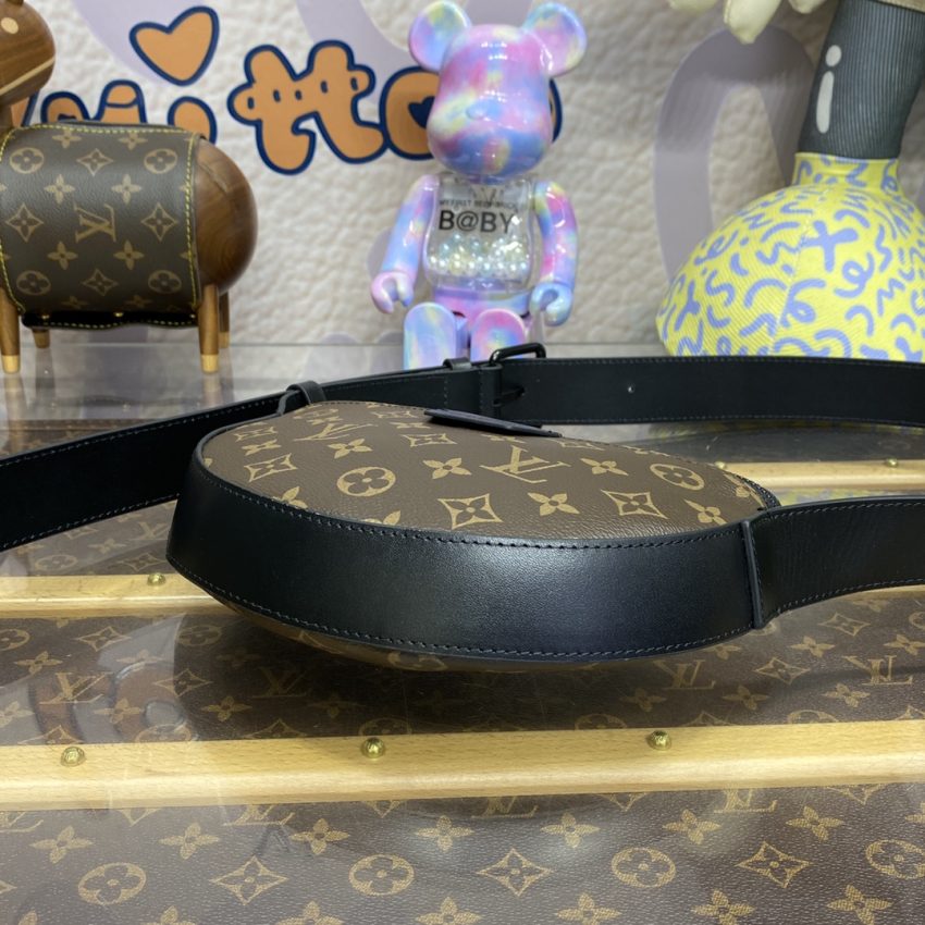 Replica Louis Vuitton Moon Crossbody Brown 8 Replica Louis Vuitton Moon Crossbody Brown - authentic-look luxury purse replica