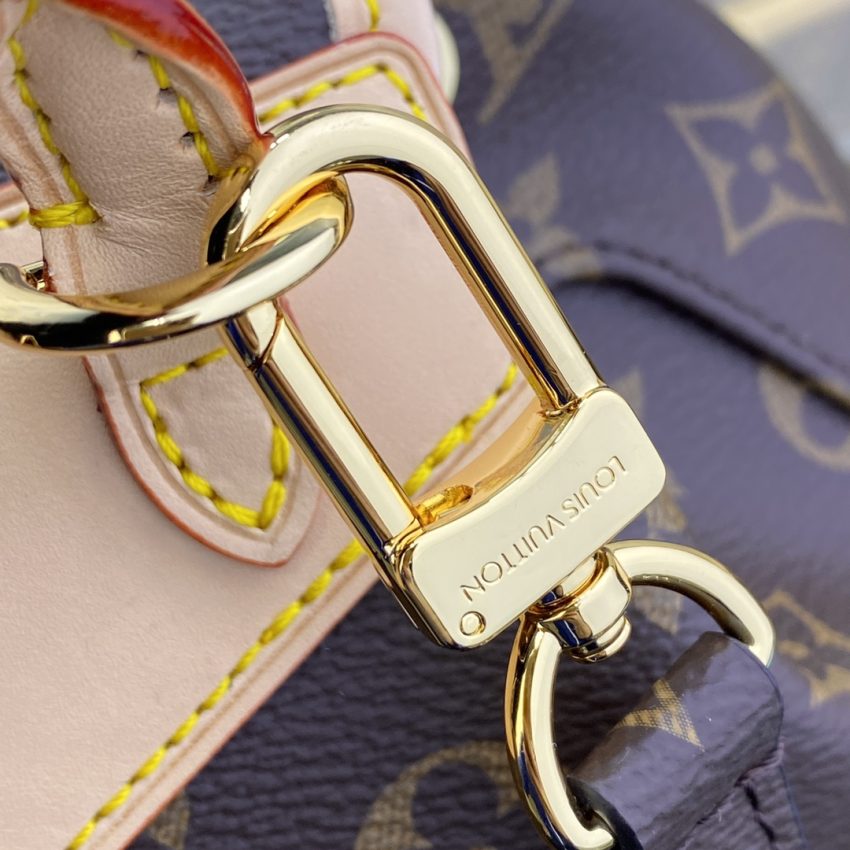 Replica Louis Vuitton Excursion - high-end fake designer purse