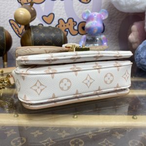 Replica Louis Vuitton Pochette Metis East West Pink - ultra-realistic fake designer tote