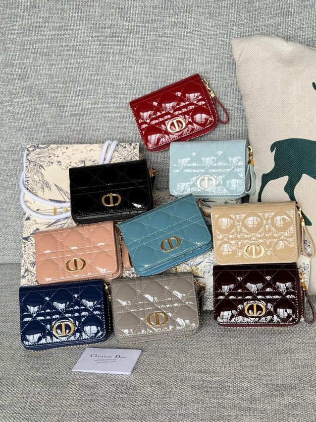 Replica Dior Caro Patent Wallet - Best Fake Designer Bags