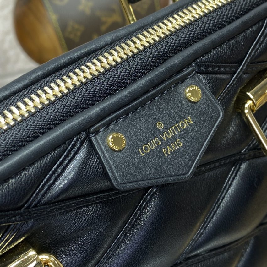 Replica Louis Vuitton Alma PM Black - ultra-realistic fake designer tote