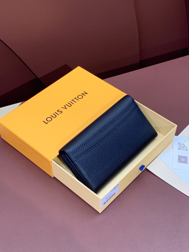 Replica Louis Vuitton Capucines Long Dark Blue 2 Replica Louis Vuitton Capucines Long Dark Blue - best quality luxury bag dupe