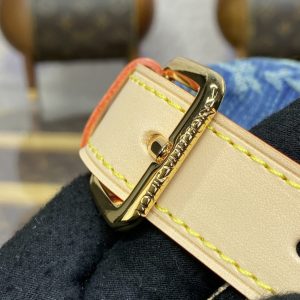 Replica Louis Vuitton Hills Pochette 5 Replica Louis Vuitton Hills Pochette - high-quality designer bag clone