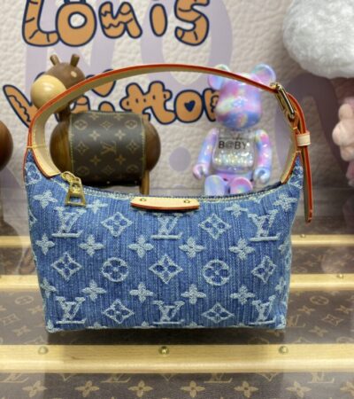 Replica Louis Vuitton Hills Pochette - Best Fake Designer Bags