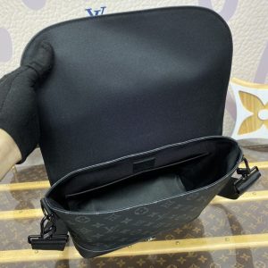 Replica Louis Vuitton Saumur Messenger Bag - authentic-look luxury purse replica