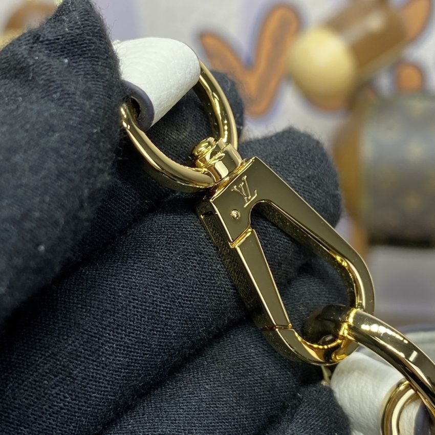 Replica Louis Vuitton Lock and Walk Beige 3 Replica Louis Vuitton Lock and Walk Beige - realistic designer-inspired fake bag