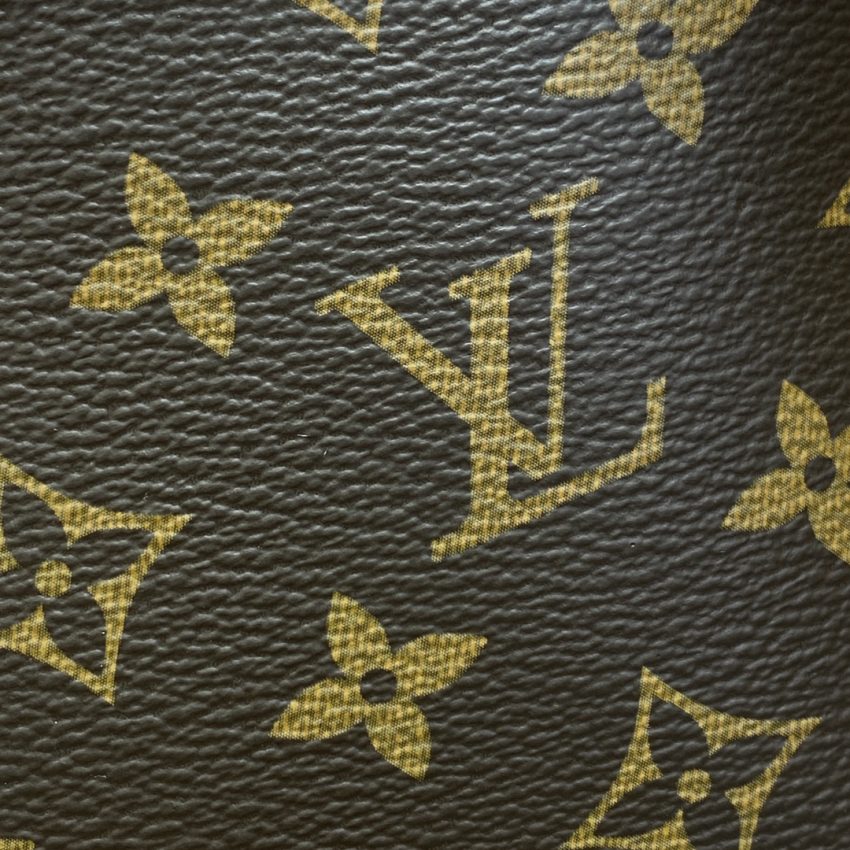 Replica Louis Vuitton Alma Backpack Monogram - realistic designer-inspired fake bag