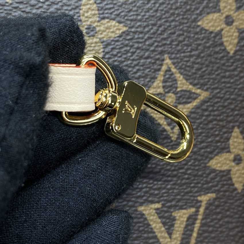 Replica Louis Vuitton Around Me - ultra-realistic fake designer tote