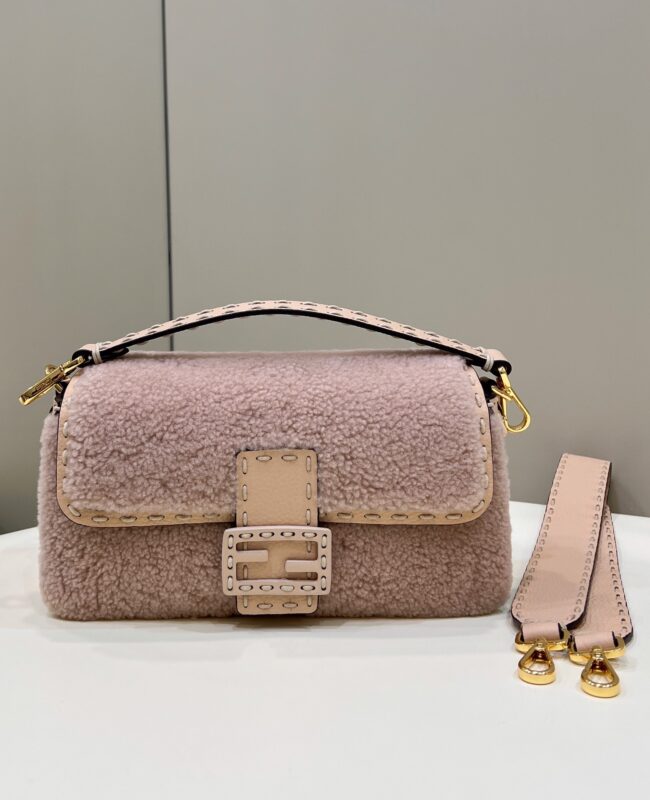Replica Fendi Baguette Pink Wool - Best Fake Designer Bags
