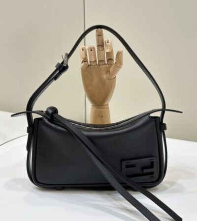 Replica Fendi Simply Black - Best Fake Designer Bags