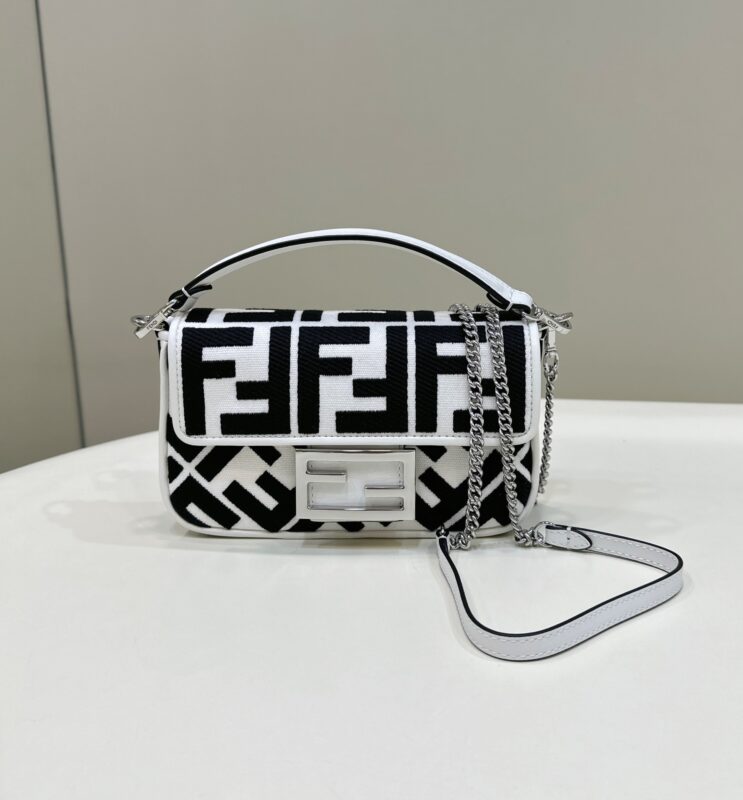 Replica Fendi Baguette Small White - Best Fake Designer Bags