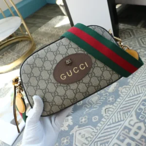 Replica NEO VINTAGE GG SUPREME MESSENGER BAG - Best Fake Designer Bags