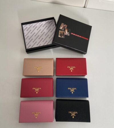 Replica Prada Saffiano Wallet - Best Fake Designer Bags