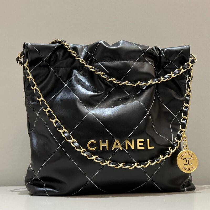 Replica CHANEL 22 Small Handbag Black - Best Fake Designer Bags