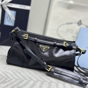 Replica Prada Leather Handbag Black - Best Fake Designer Bags