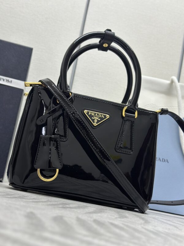 Replica Prada Galleria Black Patent - Best Fake Designer Bags