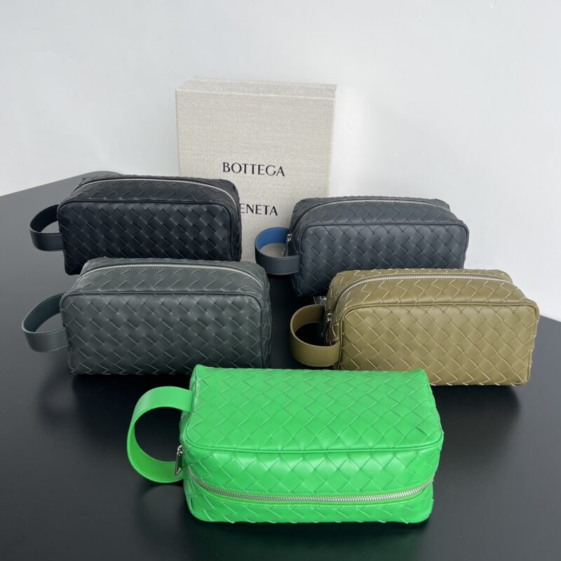 Replica Bottega Veneta Toiletry Bag - Best Fake Designer Bags