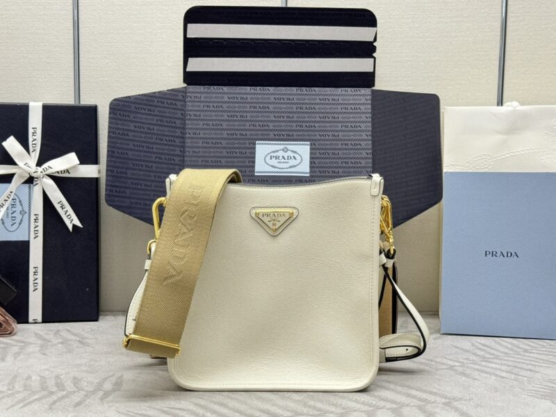 Replica Prada  Saffiano Small Tote White - Best Fake Designer Bags